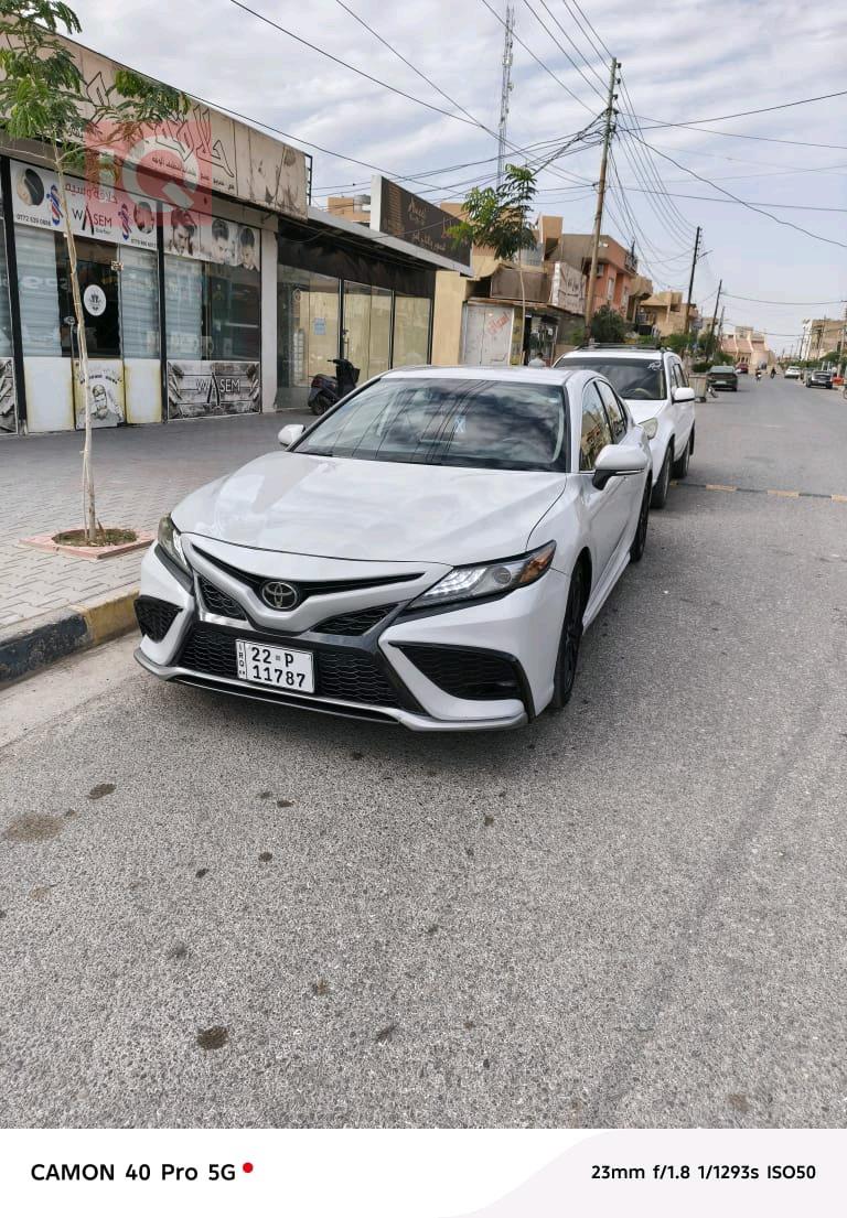 تۆیۆتا کامری